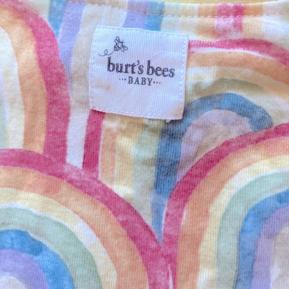 Burt’s Bees Baby Rainbow Footie Pajamas Sleeper 100% Organic Cotton 24 months 🌈 - Picture 5 of 6